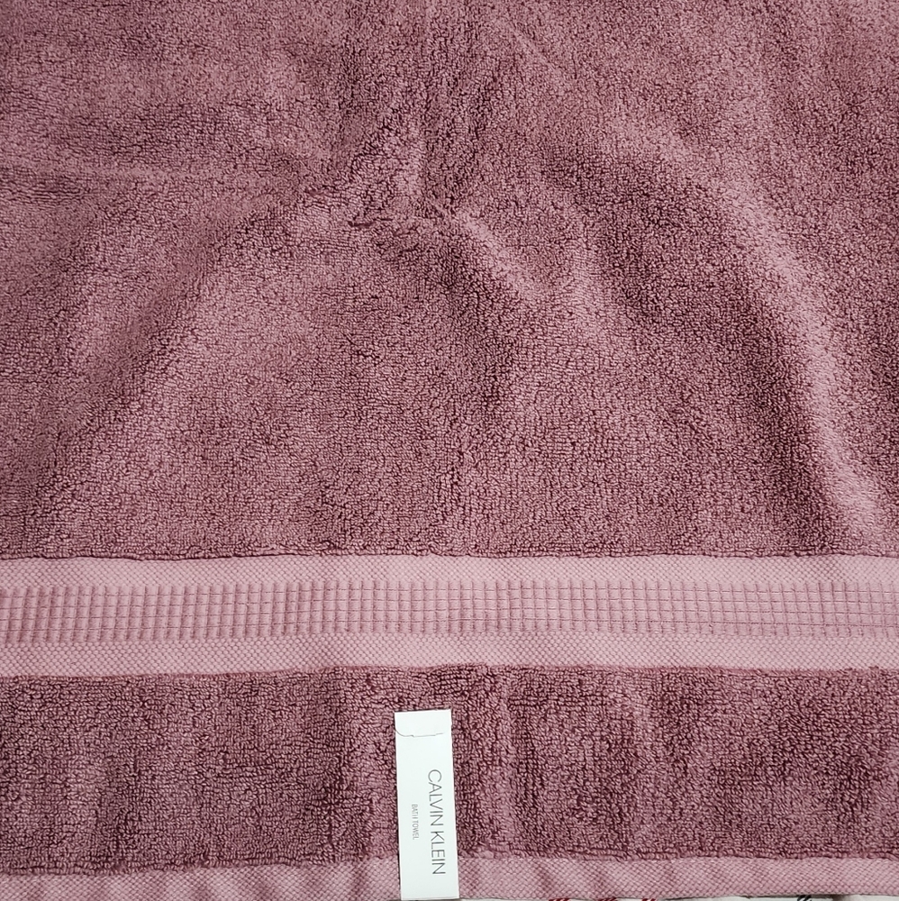 CK bath towel